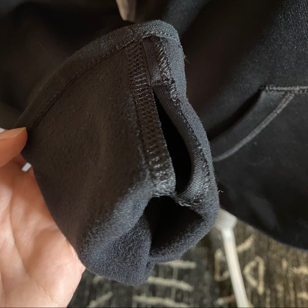 Nike Therma Hoodie - Picture 4 of 5